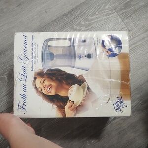 Froth au Lait Gourmet Milk Frother